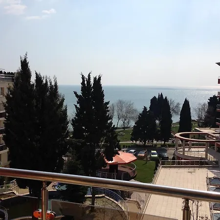 In Panorama Vigo Nesebyr