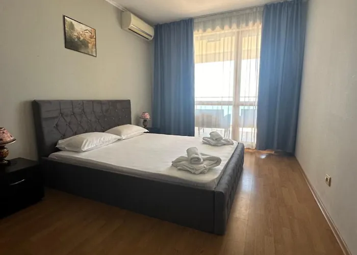 In Panorama Vigo Апартаменти