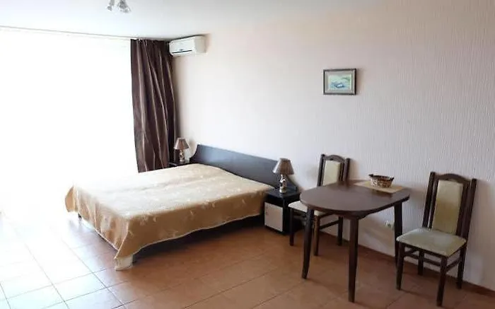 In Panorama Vigo Несебир